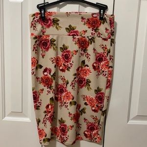 LuLaRoe women’s Cassie skirt